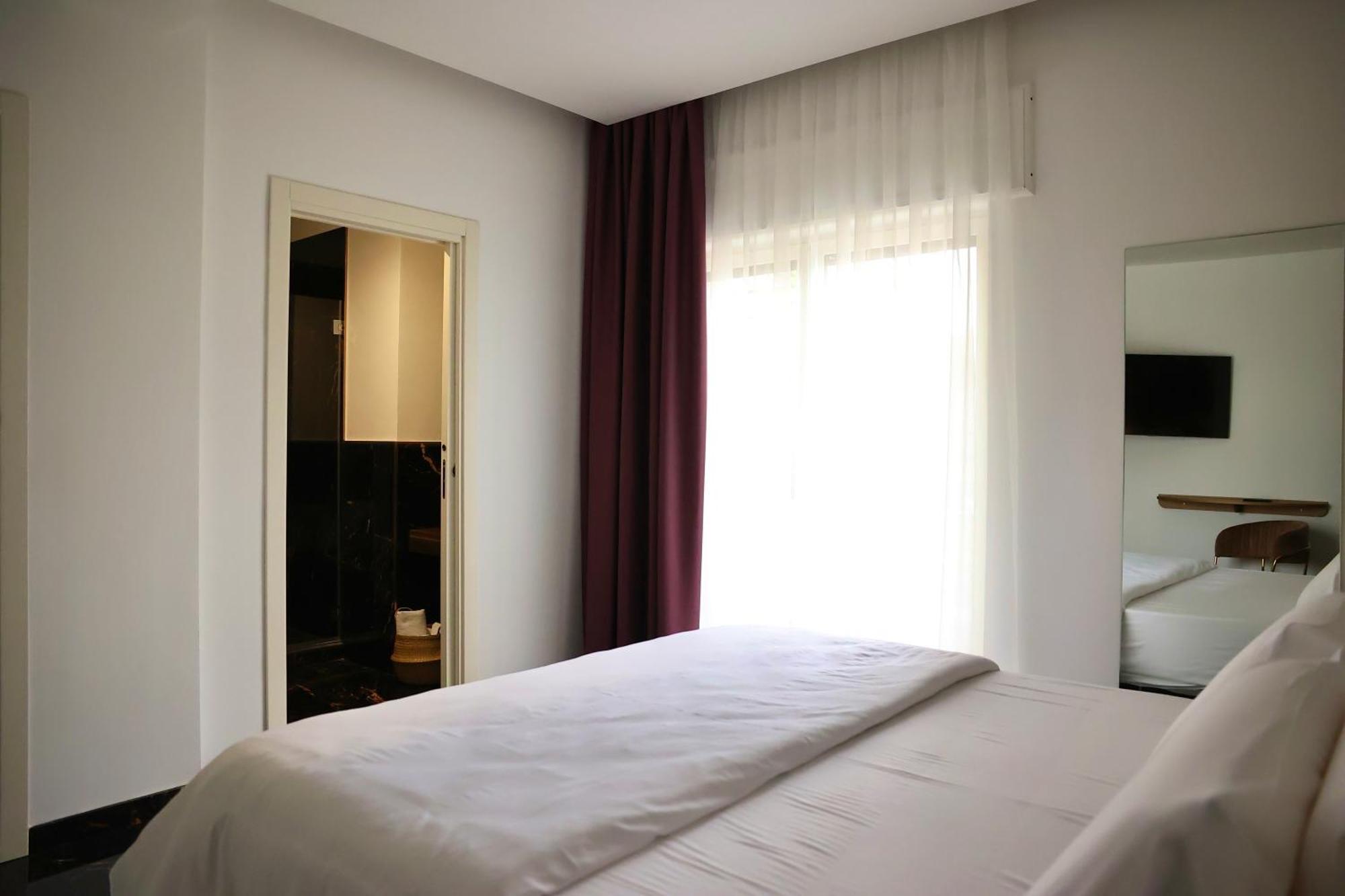 Hotel Max أفيرسا المظهر الخارجي الصورة