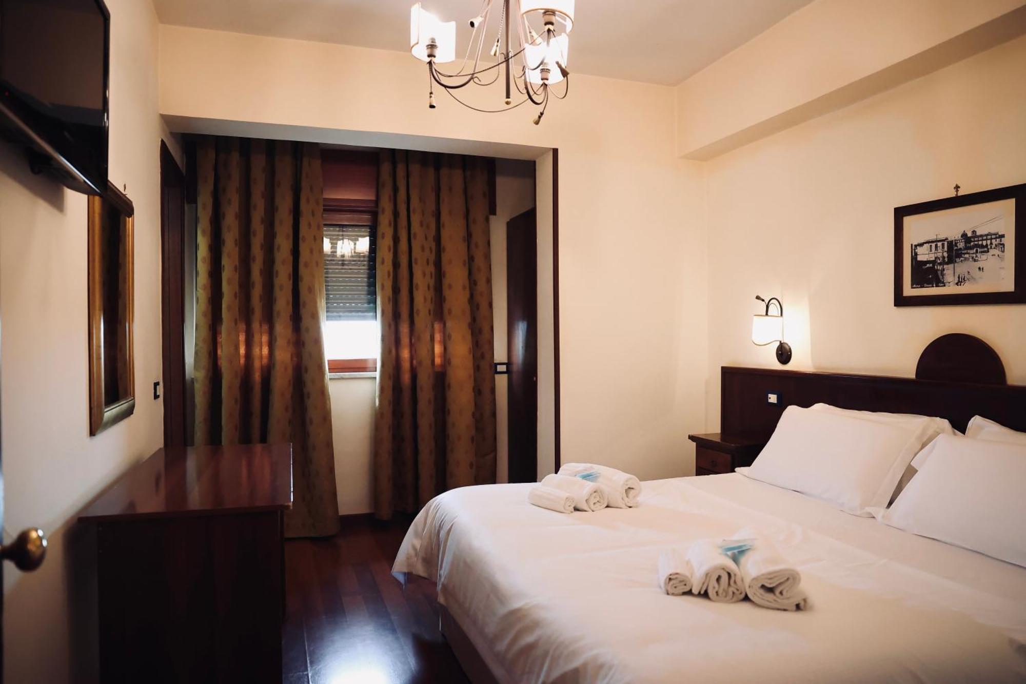 Hotel Max أفيرسا المظهر الخارجي الصورة